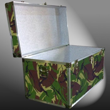 05-155 JCE JUNGLE CAMO 36 Deep Storage Trunk with Alloy Trim